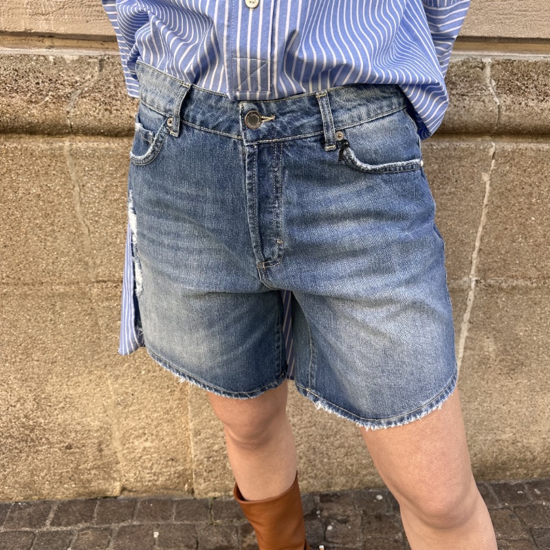 Bermudas pants sale