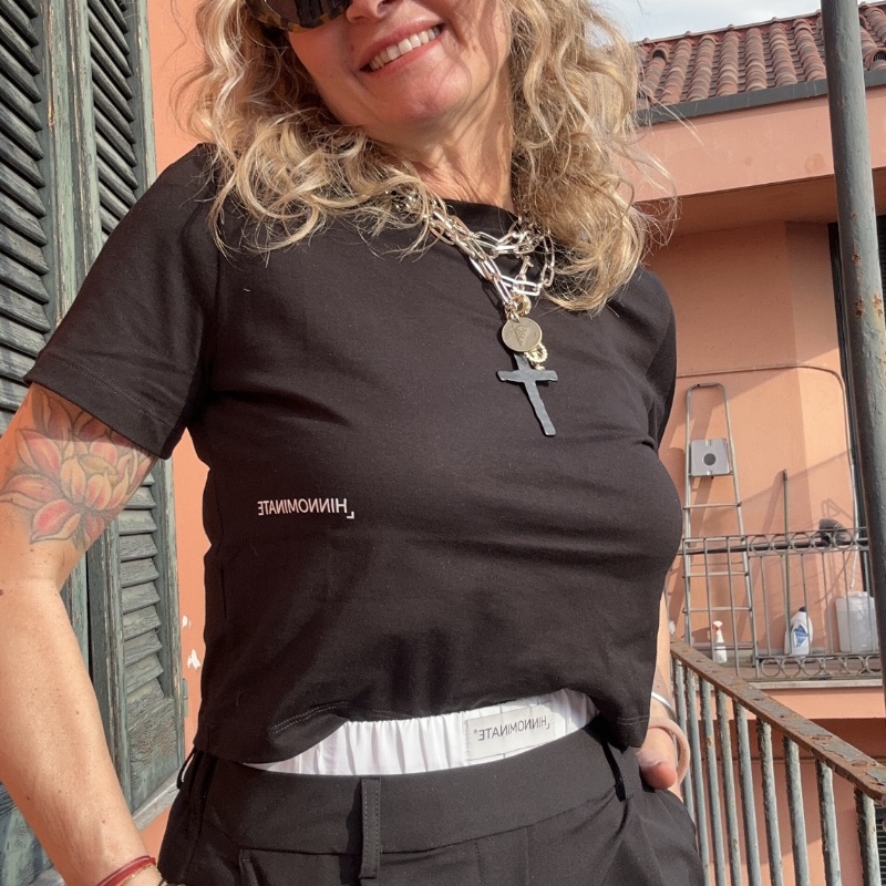 HINNOMINATE CROP TOP HMABW02372 NERO