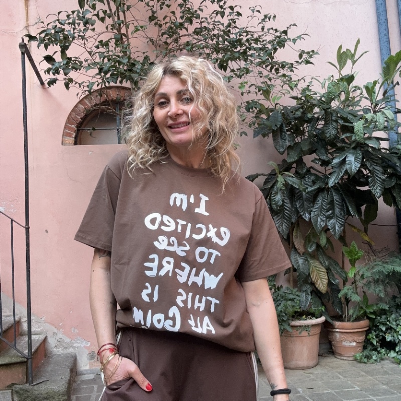 SECOND FLOOR T SHIRT IM EXCITED CIOCCOLATO